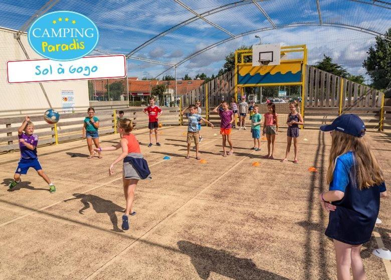 ホテル Camping Paradis Sol A Gogo サンティレール・ド・リエ エクステリア 写真